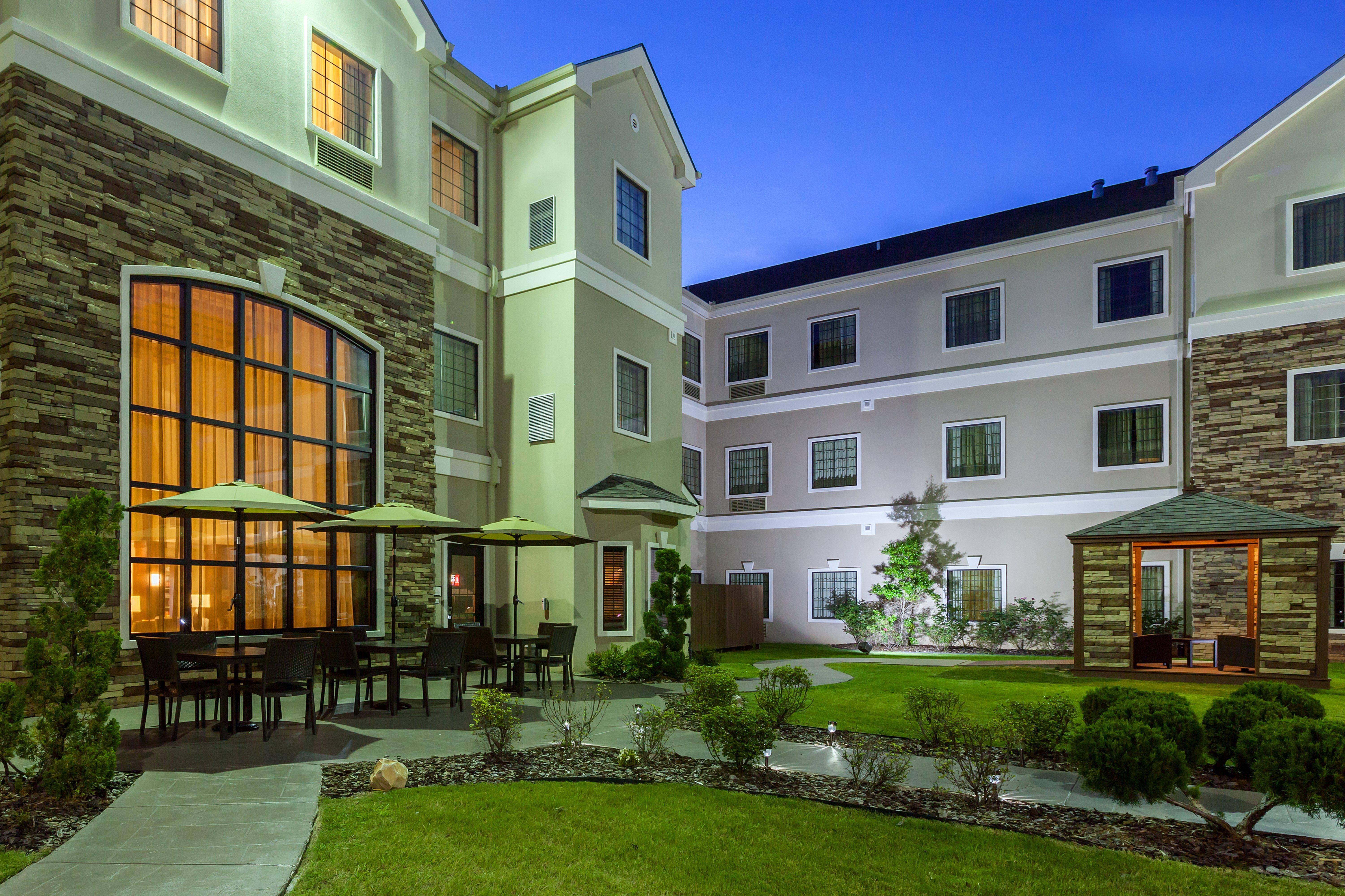 Staybridge Suites Tyler University Area By Ihg Екстериор снимка