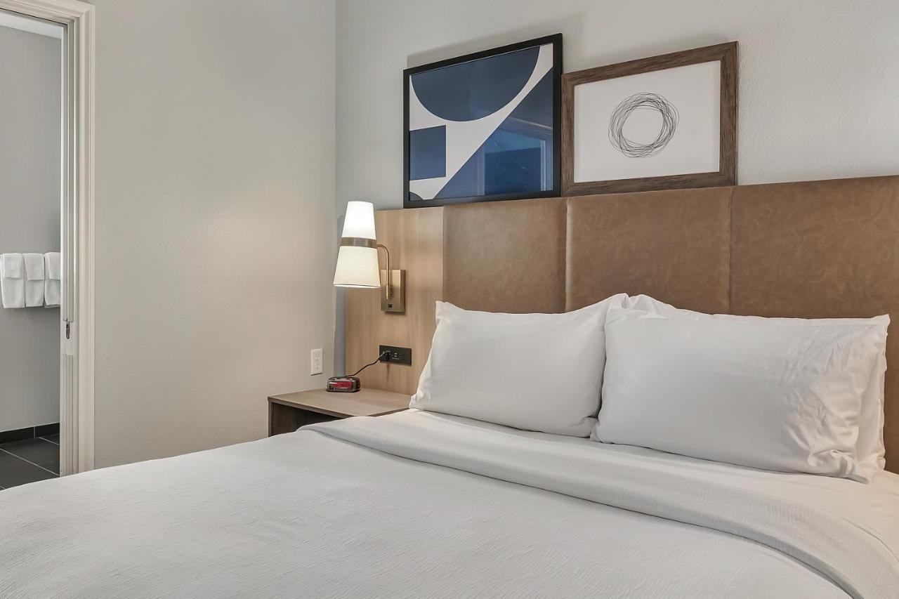 Staybridge Suites Tyler University Area By Ihg Екстериор снимка