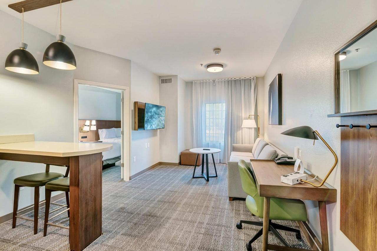 Staybridge Suites Tyler University Area By Ihg Екстериор снимка